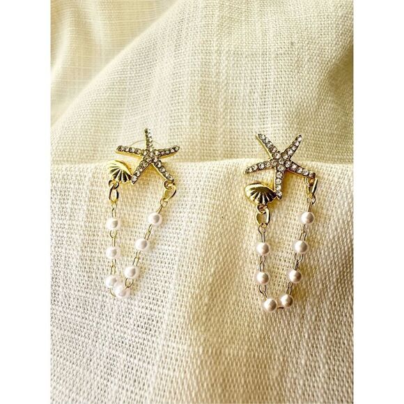 Gold color starfish and seashell pearl chain dangle earring ￼ - Picture 2 of 4